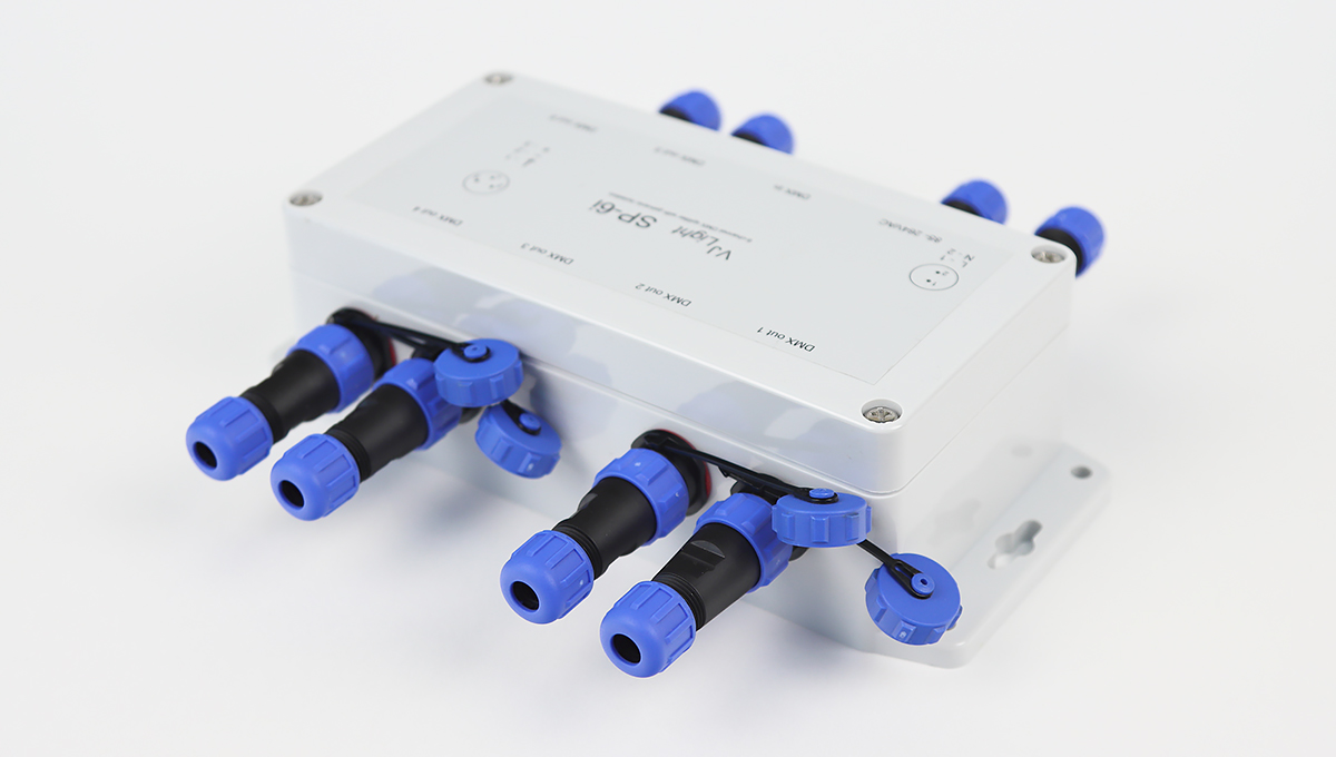 VJLight SP-6i - IP68 (IP67) DMX сплиттер-усилитель с двойной гальванической развязкой и индикаторами 1 вход - 6 выходов